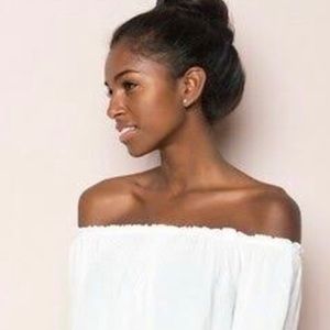 Brandy Melville Top (NEW)